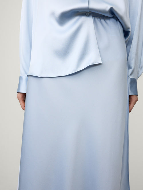 Midi Skirt Surf | LISA YANG | Ljusblå silkeskjol i 100% silke