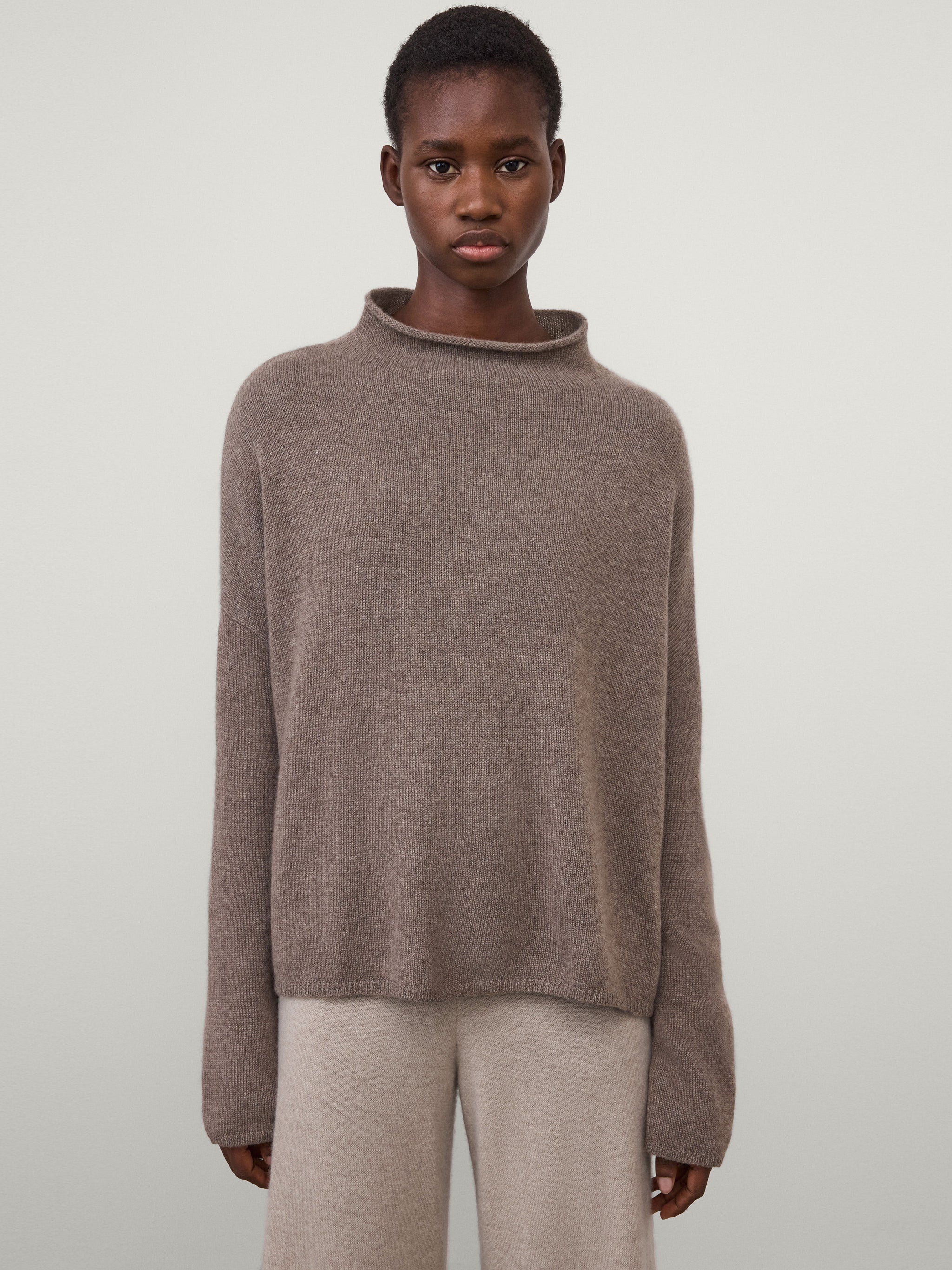 ニット+セーター YANG LI 17AW Jersey Turtleneck 46 YANG LI 17AW Jersey Turtleneck 46 - メルカリ