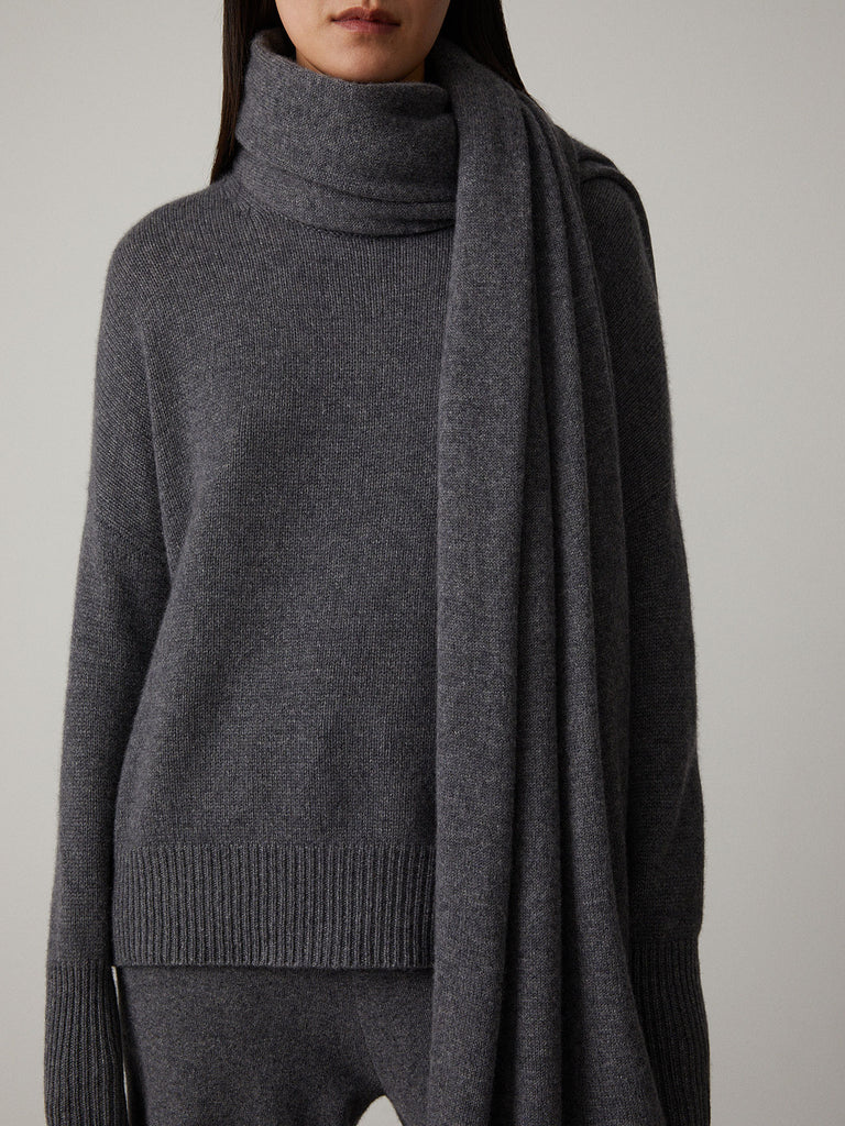 Paris Scarf Graphite | Lisa Yang | Grå mörkgrå scarf halsduk i 100% kashmir