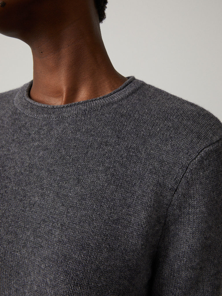 Doreen Sweater Graphite | Lisa Yang | Grå mörkgrå tröja i 100% kashmir