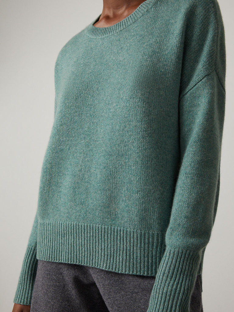 Mila Sweater Jade | Lisa Yang | Grön tröja i 100% kashmir