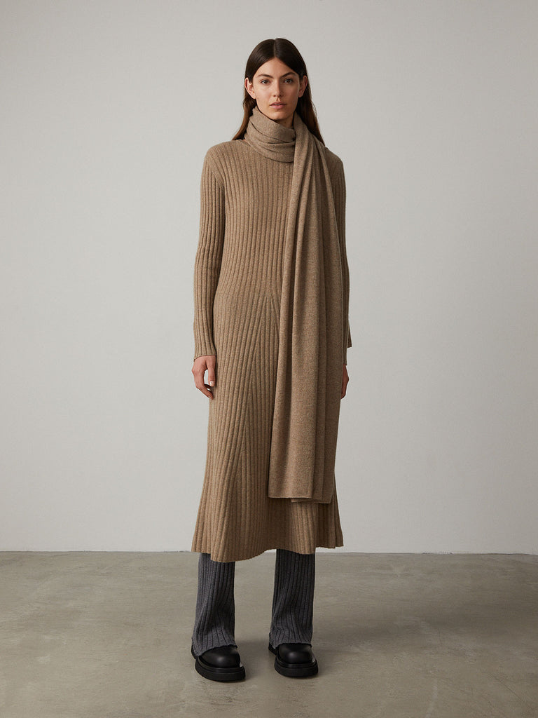 Paris Scarf Mole | Lisa Yang | Brun beige scarf halsduk i 100% kashmir