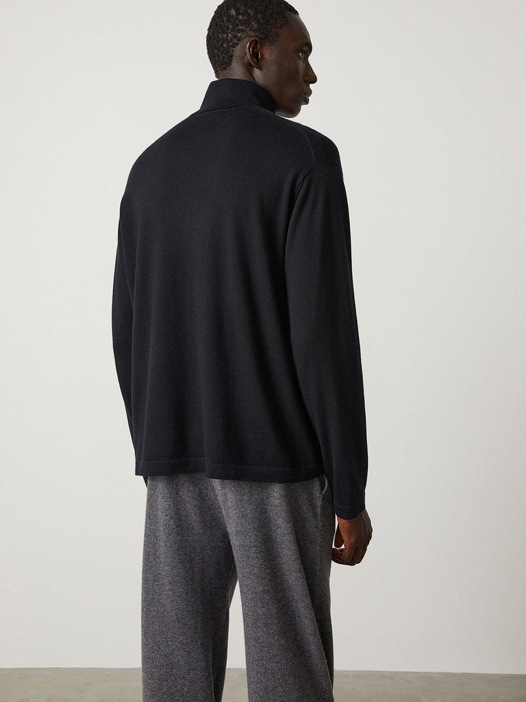 Alain Sweater Black | Lisa Yang | Svart långärmad polotröja i 100% kashmir